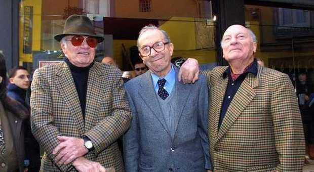 Francesco Rosi (a sinistra) con Antonio Ghirelli e Raffaele La Capria