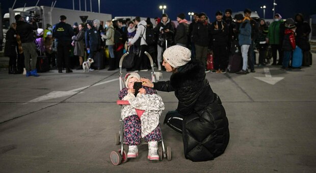 Ucraina, in arrivo nel Salento 44 profughi. Pronta la macchina dell'accoglienza, Minerva: «Noi al servizio di chi ha bisogno»