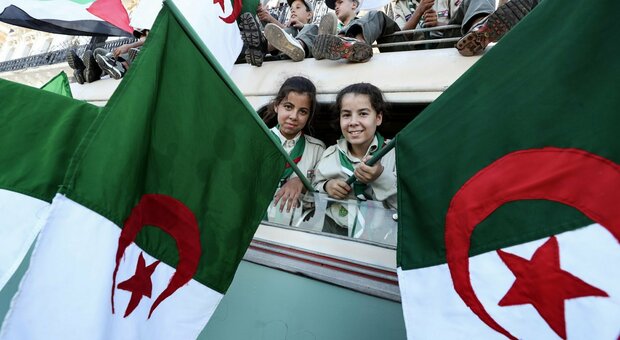 Russia e Cina alla conquista del Maghreb, l'alleanza con l'Algeria per dirottare l'influenza del fronte Occidentale