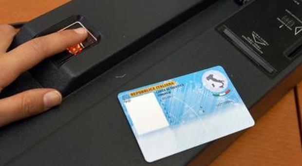 Carta d'identità elettronica: cosa serve per richiederla e 