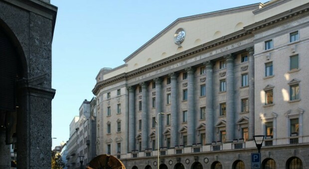 Banco Bpm sospeso in Borsa, ma Unicredit sembra lontano