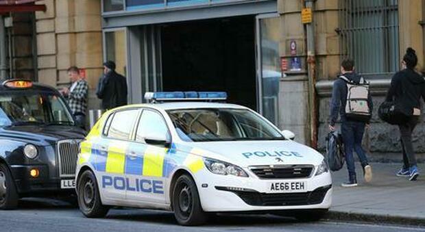 Omicidio a Londra: trovata una bambina di 5 anni senza vita, arrestata una donna di 31 anni