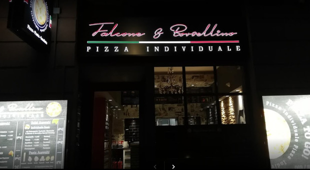 Pizzeria "Falcone e Borsellino" in Germania: «Il nome si può usare, qui sono poco conosciuti». Protesta il ministro Bonafede