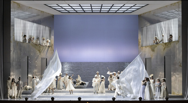 Mozart in scena al teatro San Carlo, l'opera con la regia di Chiara Muti