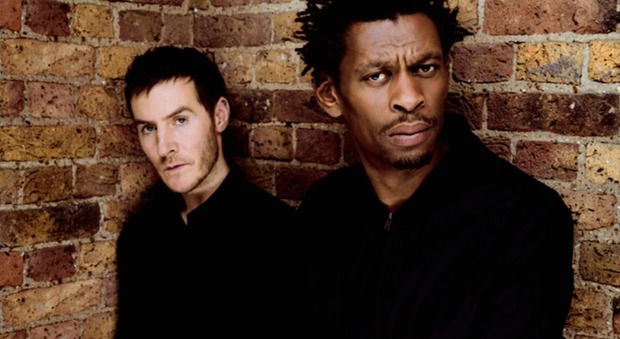 Massive Attack, la band che tifa Napoli domani in concerto all'Arena Flegrea