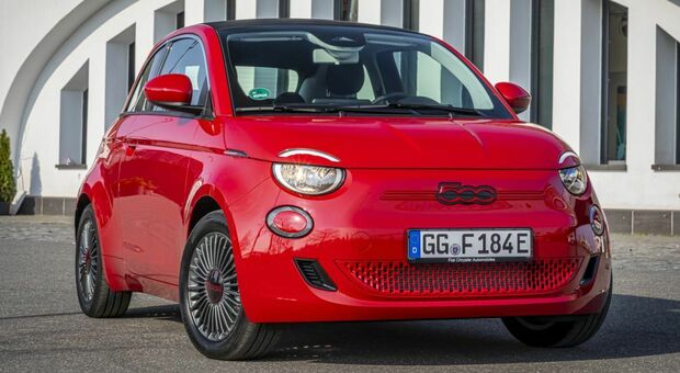 La Fiat 500 è l'auto più venduta in Germania a ottobre