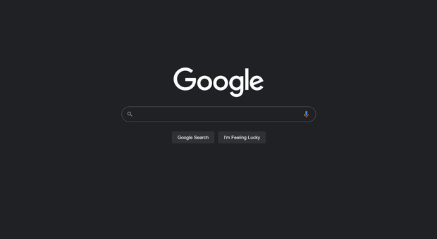Google "dark", il motore di ricerca cambia colore. Finalmente.