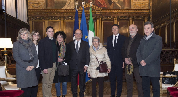 Renzi, Holland e i familiari di Valeria Solesin