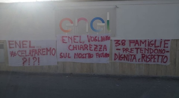 Napoli, 35 vigilantes a rischio: «Sciopereremo a oltranza finché non avremo risposte»