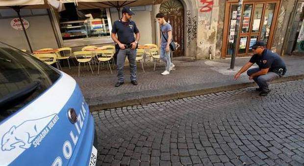 Napoli, Notte Di Sangue. Sedicenne Accoltellato: Volevo Separare Due ...