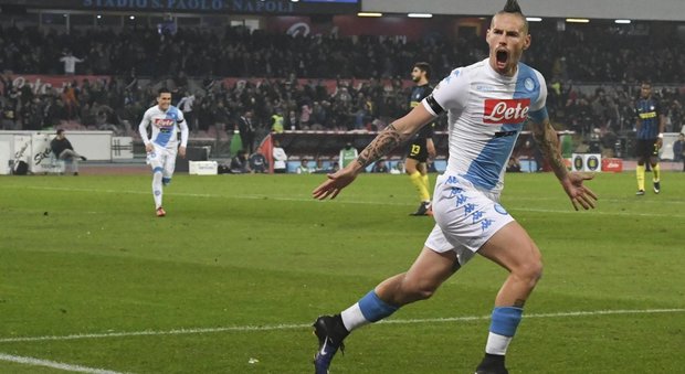 Il Napoli ritrova il successo: Zielinski, Hamsik e Insigne umiliano l'Inter 3-0