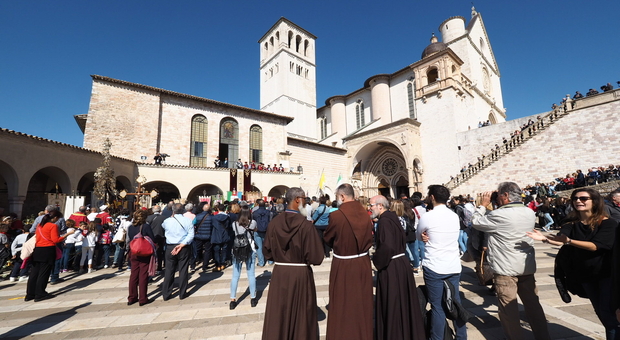 Timori ad Assisi, i frati contagiati salgono a 18: «Li abbiamo isolati tutti»