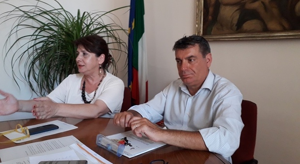 Il sindaco Massimo Seri e l’assessore Fabiola Tonucci
