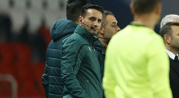 La Uefa sospende Coltescu fino a fine stagione: «Comportamento inappropriato»