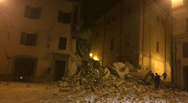 Scossa di terremoto magnitudo 5.9 La terra trema: un morto nelle Marche