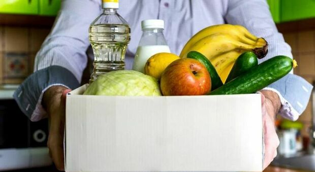 Bari, donati 17mila chili di cibo per il progetto "social food"