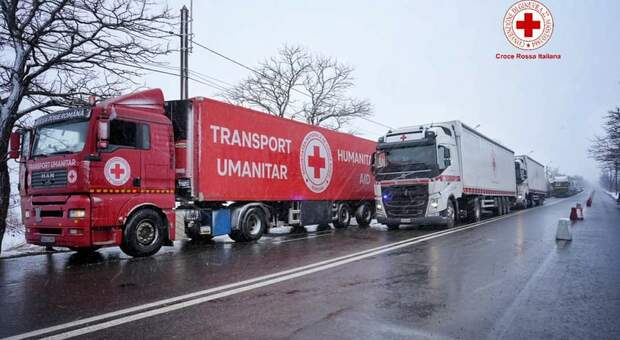 Ucraina, partito il tir con gli aiuti per i profughi organizzato da Sport e Salute e Croce Rossa Italiana