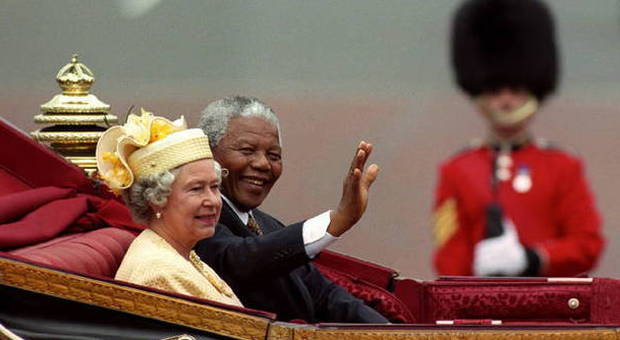 Mandela, dal Papa alla regina Elisabetta I grandi della terra uniti nel cordoglio