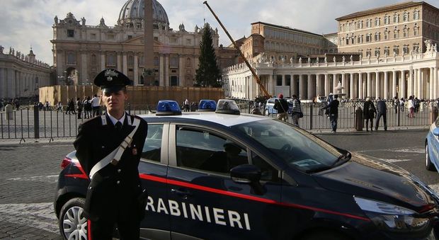 Controlli dei carabinieri a San Pietro