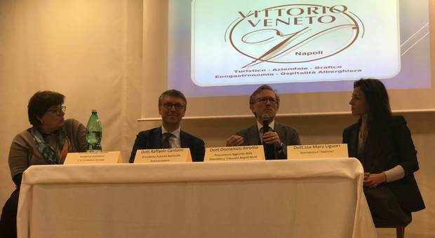 Cantone e Airoma a Scampia: magistrati in cattedra nell'istituto di frontiera