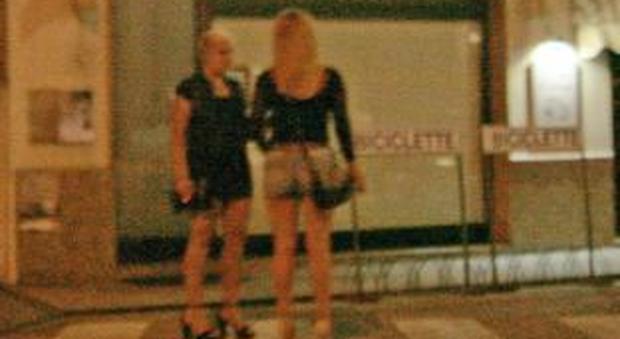 Prostitute in piazza a Spresiano