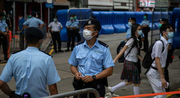Hong Kong, insegnante perde il lavoro per aver chiesto agli studenti che cos'è la libertà di parola