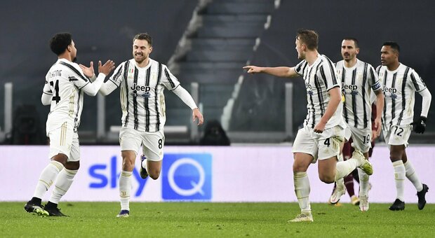 Il Toro si butta via e la Juventus vince 2-1: a Pirlo il suo primo derby