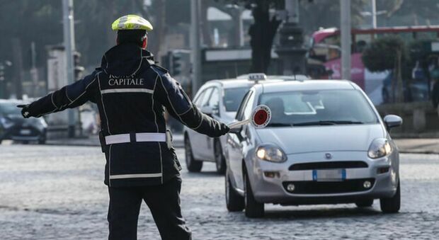 Smog a Roma, via Tiburtina è la zona più inquinata: dal Prenestino a Cinecittà, ecco la classifica