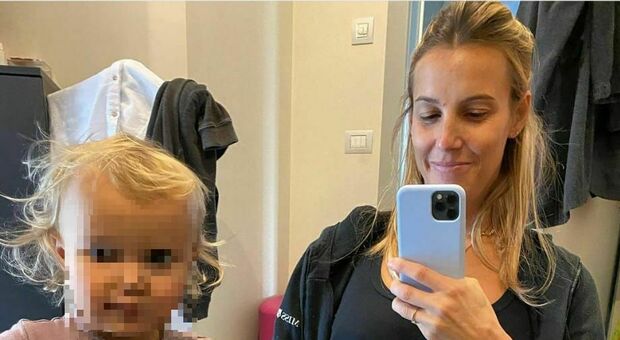Tania Cagnotto, è una femmina la seconda figlia. L'annuncio su Instagram: «Chi ha la pancia più grande?»