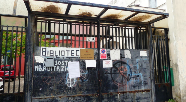 Napoli Est, biblioteca di Ponticelli chiusa da tre mesi: annunciato il sit-in di protesta