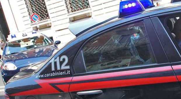 Palermo, donna trovata morta in casa: sarebbe stata strangolata con una calza