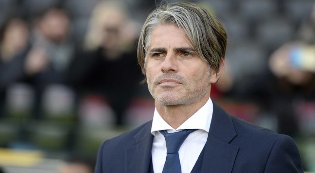 Cagliari, Lopez: «Giocare da squadra per fermare l'Inter»