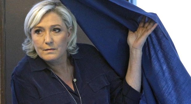 Macron trionfa, Le Pen tracolla. Così sparisce l'ultradestra in Francia