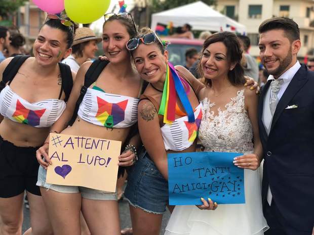 Mamme e bimbi al Cosenza Pride senza il patrocinio sindaco di destra