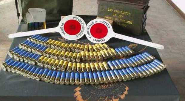 Controllati duecento cacciatori, sequestrate oltre cento munizioni