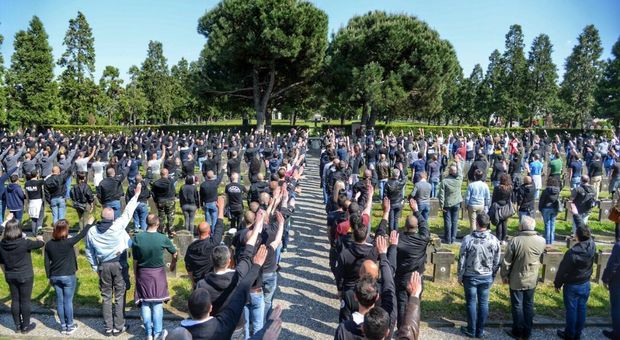 Cerimonie fasciste a Milano, primi indagatI per violazione legge Mancino