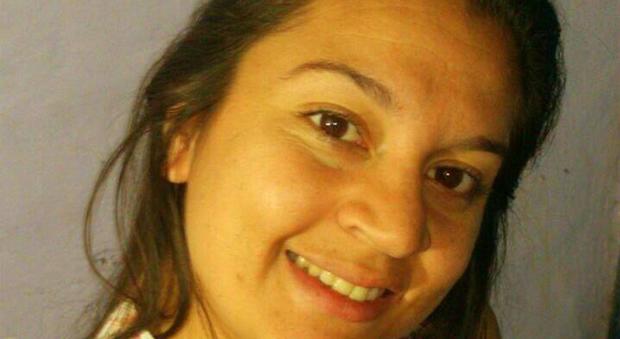 Laura, 25 anni, uccisa a coltellate sulla spiaggia di Copacabana