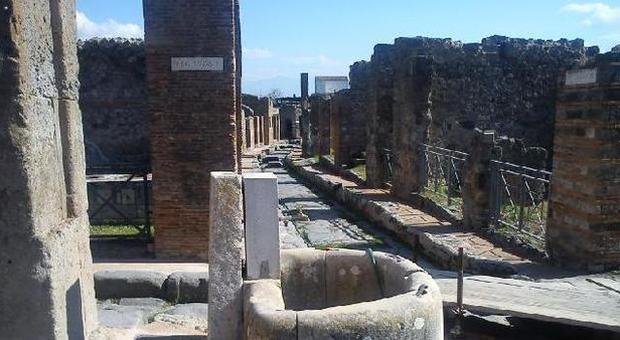 Pompei, tesori ritrovati: riaprono vico del Lupanare e via degli Augustali
