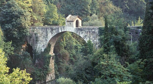 Ascoli, conclusi i lavori di messa in sicurezza. Il bellissimo Ponte di Cecco è pronto ad accogliere i visitatori