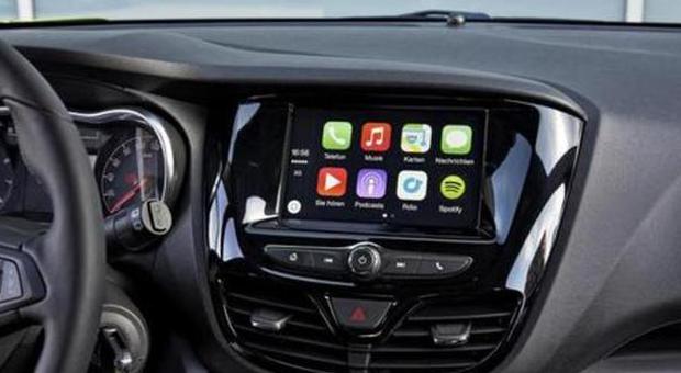 Apple CarPlay e Android Auto pronti al debutto, ecco dove e quando