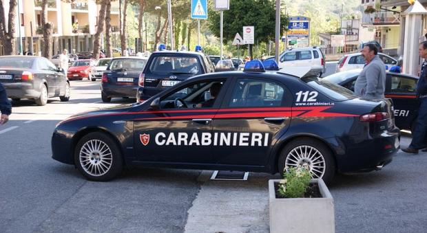 Ladro d'auto allo stadio preso dai carabinieri a Vallo