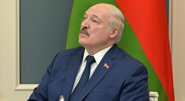 Lukashenko ha firmato una legge sulla pena di morte per «alto tradimento»: l'applicazione riguarda funzionari e militari