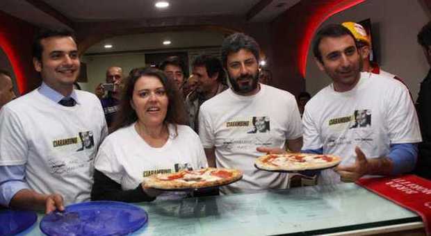 Benevento, la campagna elettorale dell'M5S «servita» a tavola