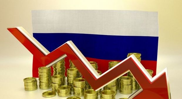 Russia, le banche fanno fanno incetta di dollari. Rublo sotto pressione
