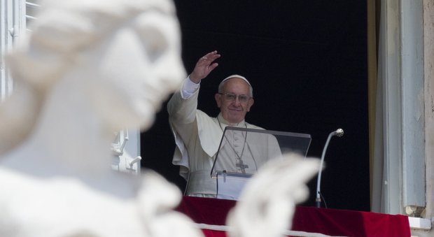 Nizza, la condanna del Papa: «Follia omicida, un attacco alla pace». Ma evita riferimenti all'Islam