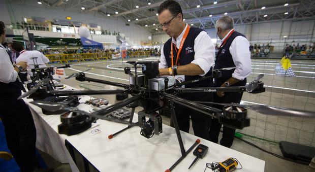 Maker Faire, lo spettacolo dei droni acrobatici