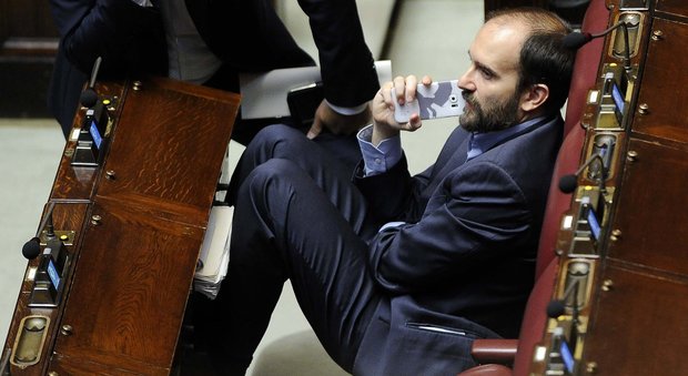 Orfini, messaggi dal Salernitano: «Il Pd deve sostenere De Luca»