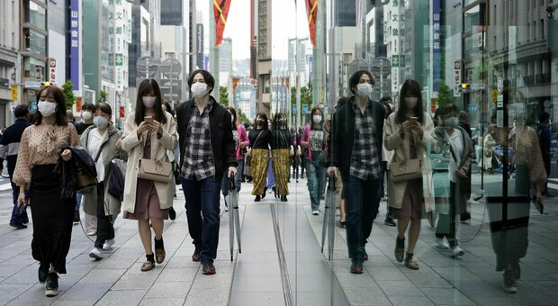 Covid Giappone, l'epidemia non si ferma: a Osaka record di casi