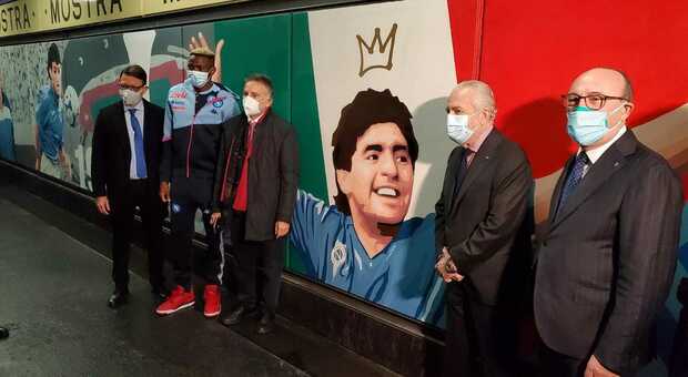Stazione Maradona, De Laurentiis inaugura il murales: «Ma voglio anche Ferlaino»