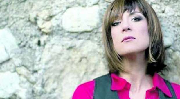 Cristina Donà apre il nuovo tour ​alla Salumeria della Musica